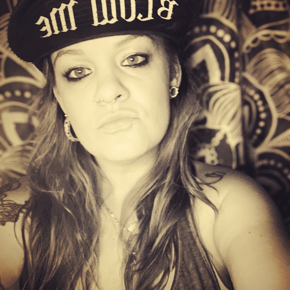 Meet your Posher, Ashley